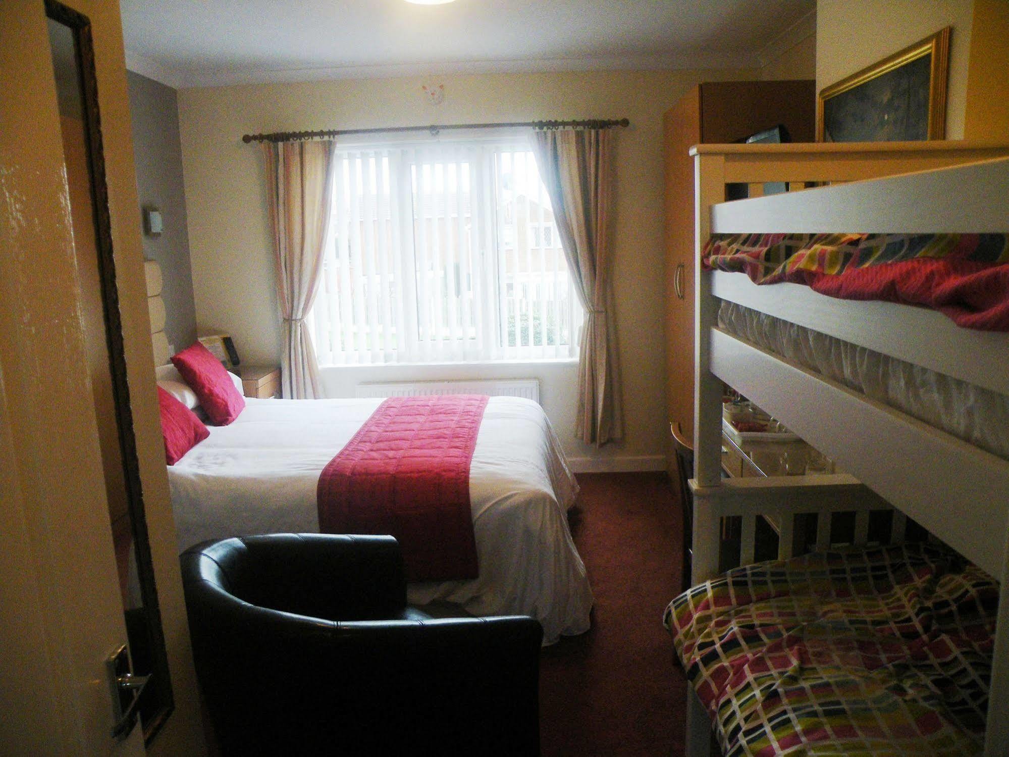 Rother Valley View B&B Sheffield Esterno foto