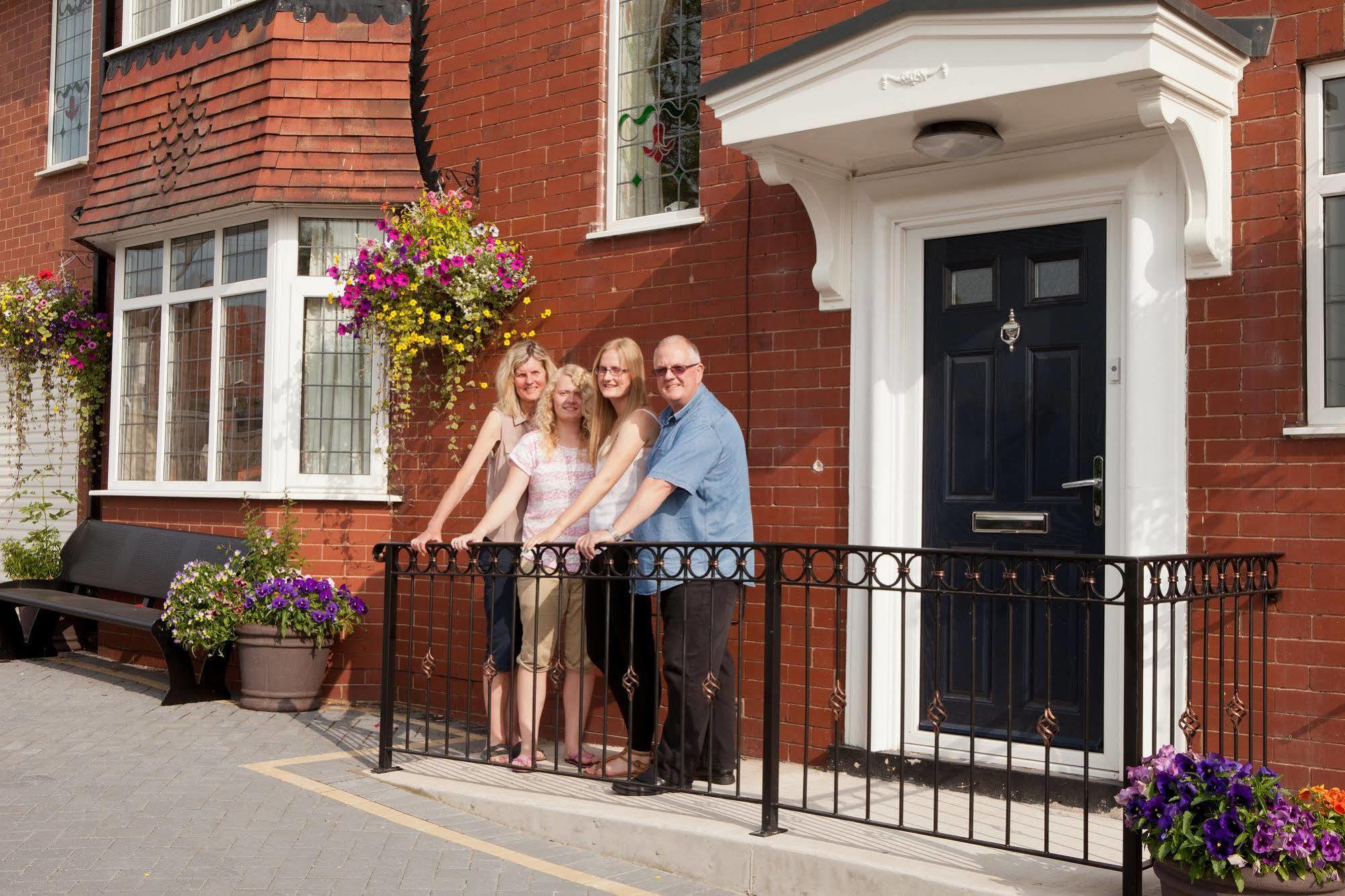 Rother Valley View B&B Sheffield Esterno foto